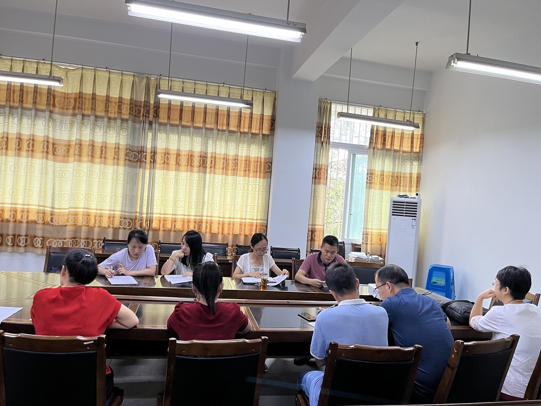 教学例会2.jpg