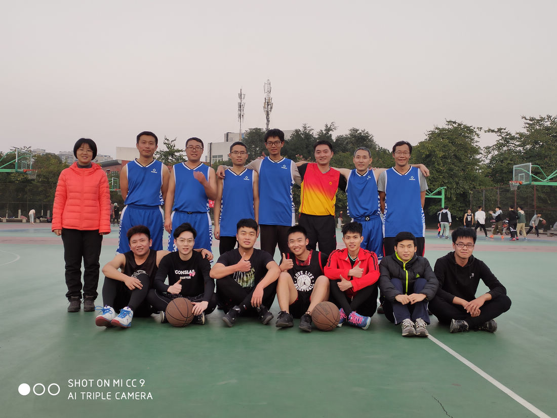 化环学院师生篮球友谊赛照片3.jpg