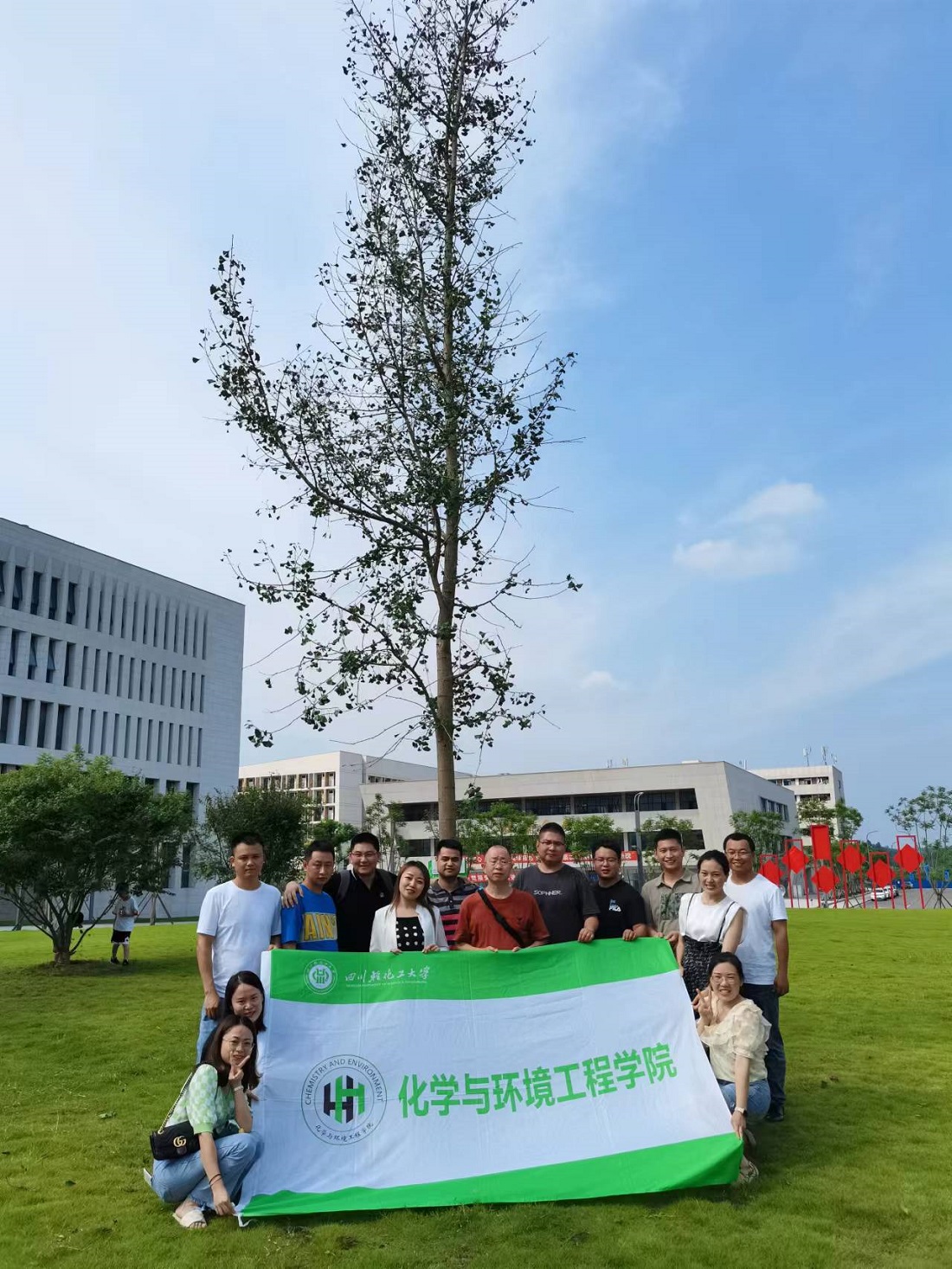 【图3】化环学院环境工程2012届校友毕业十周年返校活动.jpg