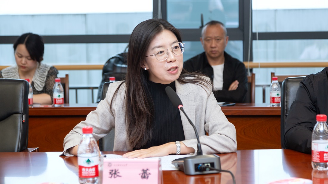 XCB_9899.jpg